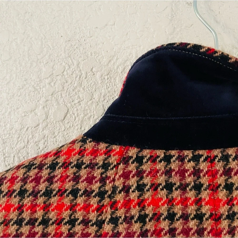 Talbots Petite Herringbone Plaid Velvet Collar Blazer - Picture 5 of 15